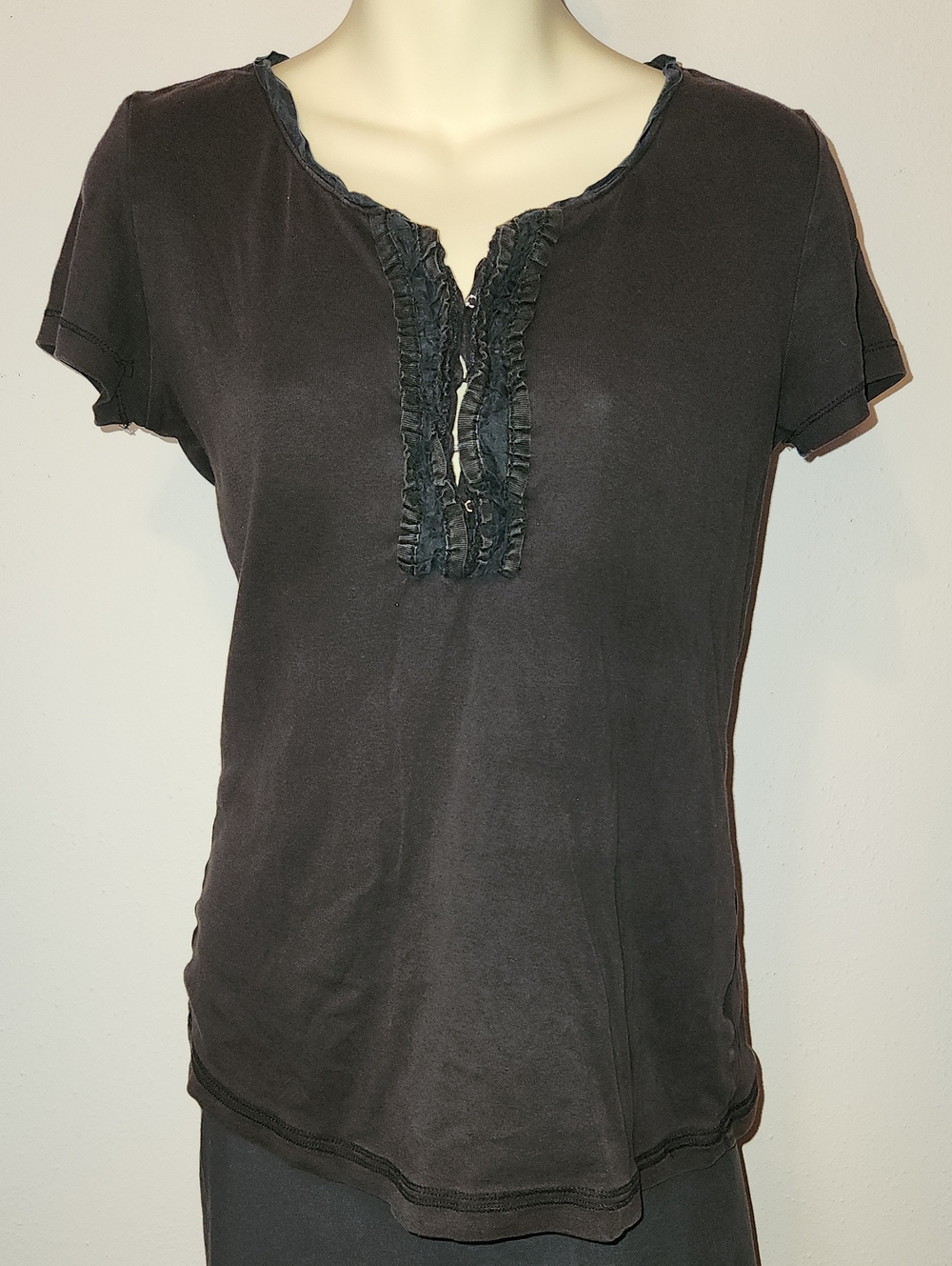 Eddie Bauer Black Short Sleeve Top with Ruffle Placket